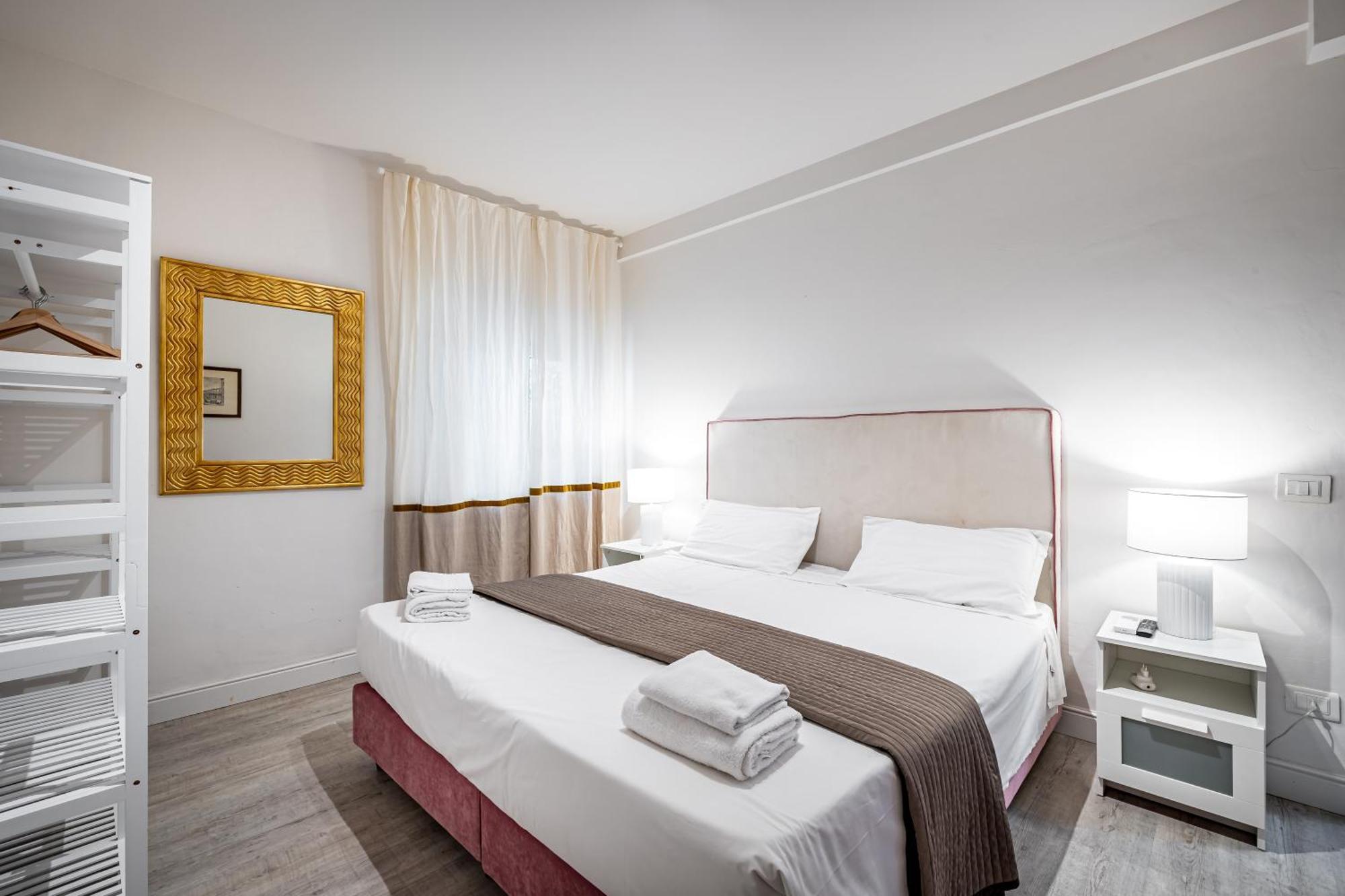 Yid Donatello Con Terrazzo Apartment Florence Luaran gambar