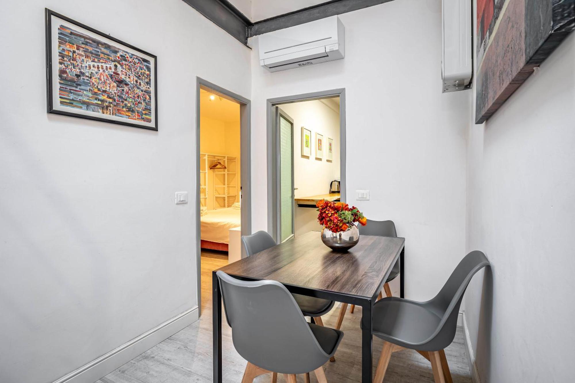 Yid Donatello Con Terrazzo Apartment Florence Luaran gambar